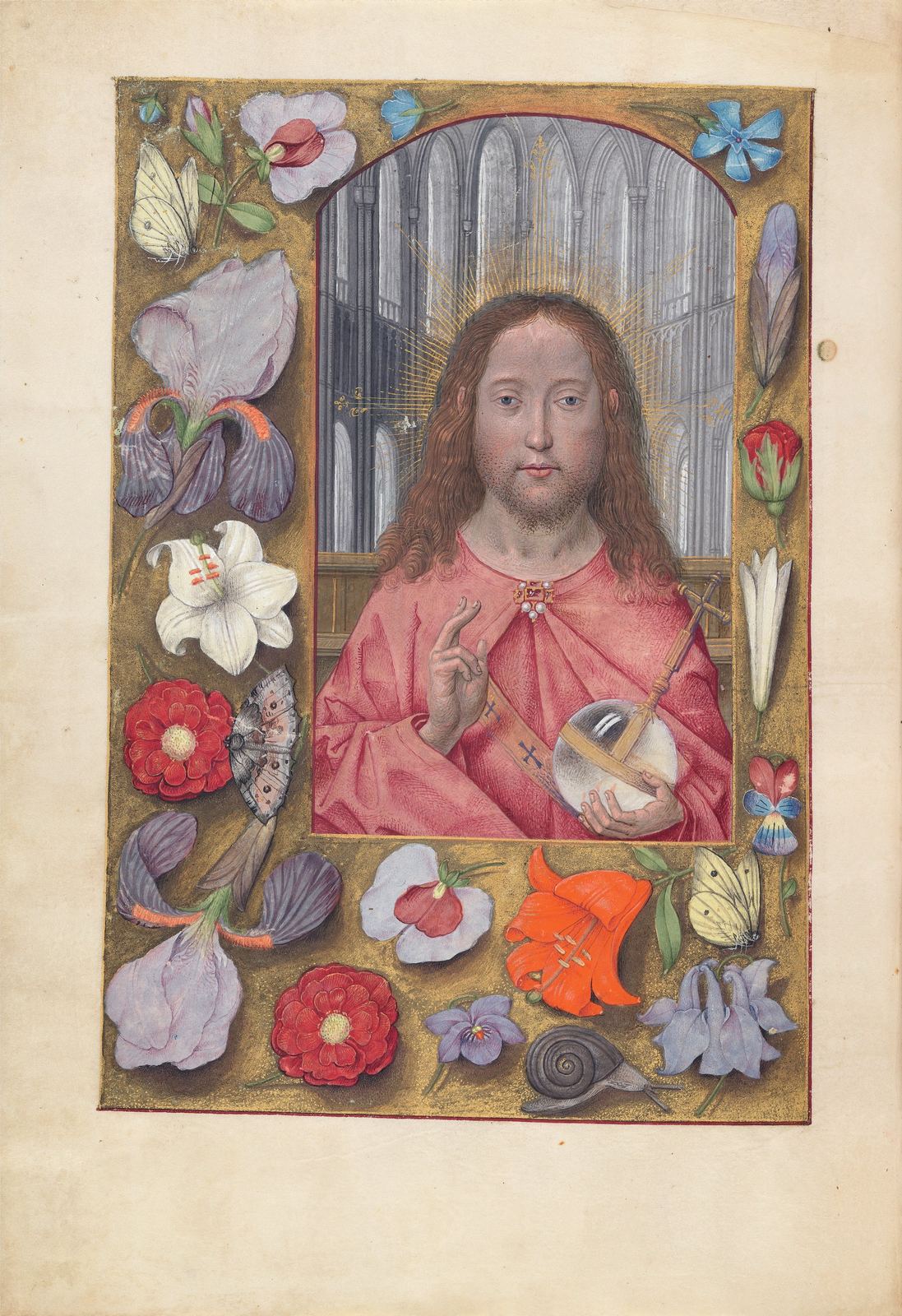 Iluminura sobre pergaminho: Cristo de túnica rosa, mão direita erguida em bênção e o globo do mundo na esquerda, dentro de uma moldura de flores, borboletas e caracóis pintados.